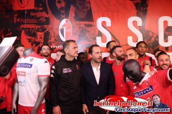 2019_10_22_apertura_store_sscbari_024